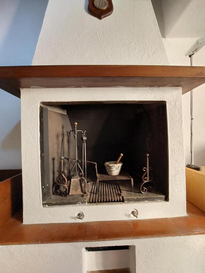 Da Ivo' Apartment Monte Marcello Bagian luar foto